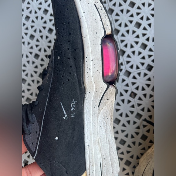 SHOE CLOSET CLEARANCE - Picture 11 of 13